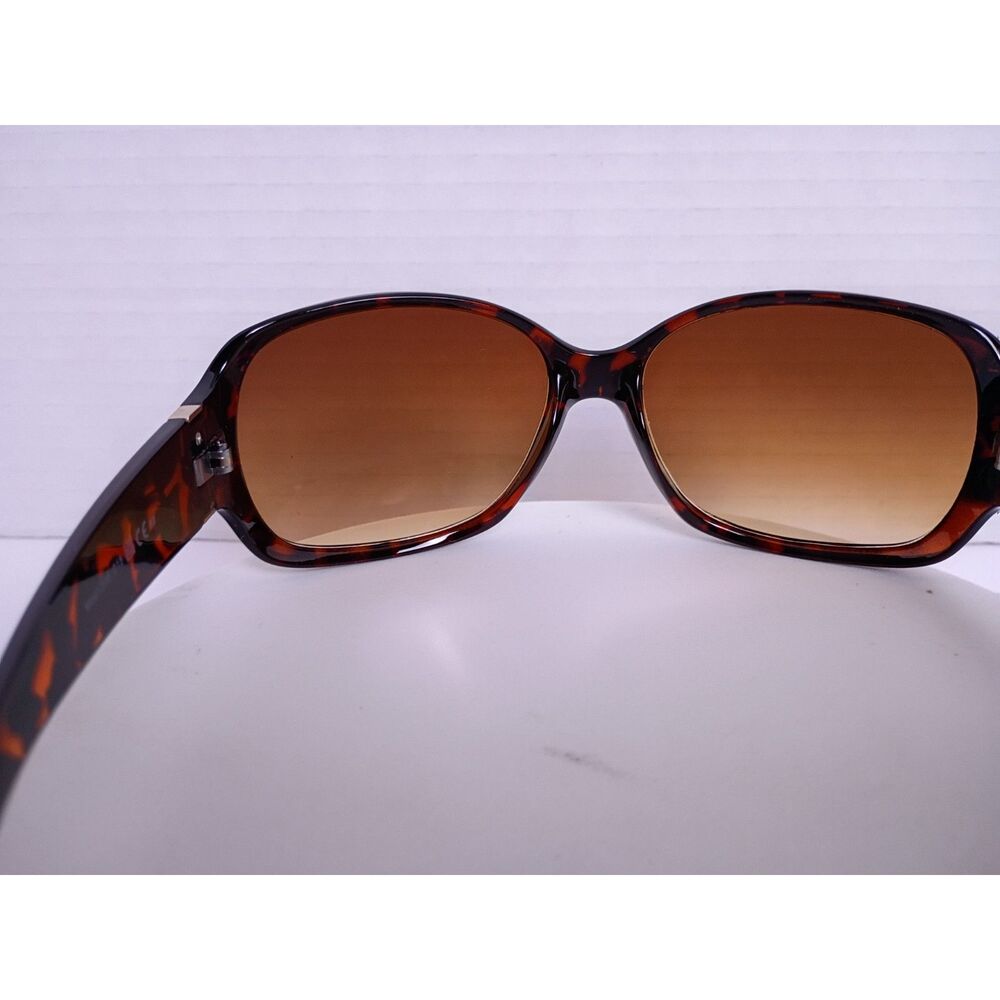 O by OSCAR de la Renta 1206 Womens Tortoise Butterfly Style Sunglasses - Picture 10 of 15